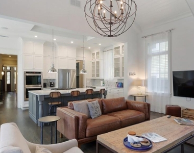 1013 Euclid Avenue - Photo Thumbnail 12