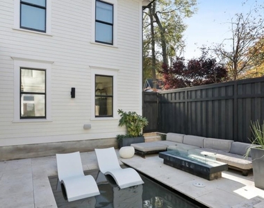 1013 Euclid Avenue - Photo Thumbnail 15