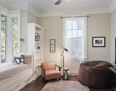 1013 Euclid Avenue - Photo Thumbnail 2