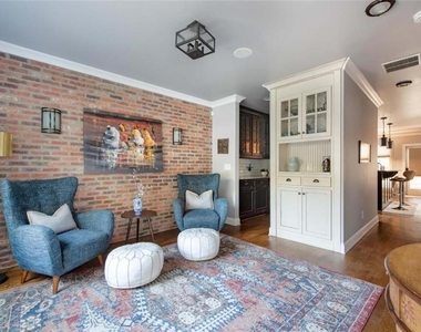 2330 1st Avenue Ne - Photo Thumbnail 8