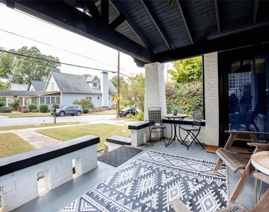 2330 1st Avenue Ne - Photo Thumbnail 6