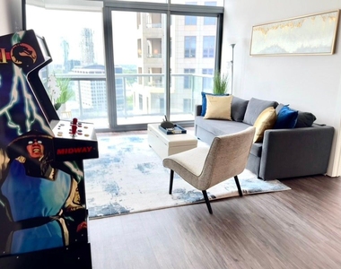3382 Peachtree Road Ne - Photo Thumbnail 1