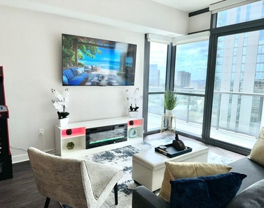 3382 Peachtree Road Ne - Photo Thumbnail 8