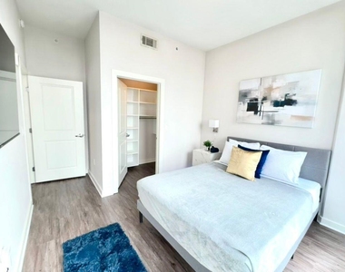 3382 Peachtree Road Ne - Photo Thumbnail 13
