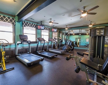 3645 Habersham Road Ne - Photo Thumbnail 4