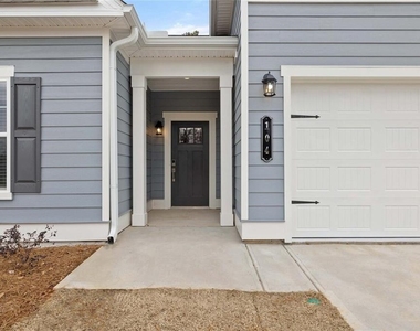 100 Agee Lane - Photo Thumbnail 5