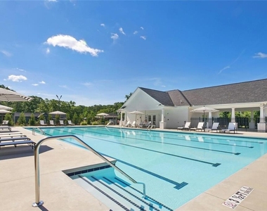 100 Agee Lane - Photo Thumbnail 35