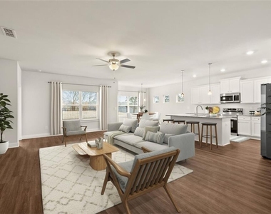 100 Agee Lane - Photo Thumbnail 5
