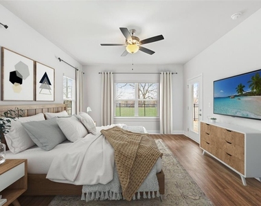 100 Agee Lane - Photo Thumbnail 14