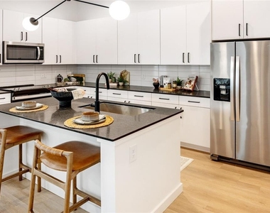 2300 Margot Street - Photo Thumbnail 6