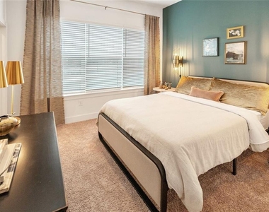 2300 Margot Street - Photo Thumbnail 13
