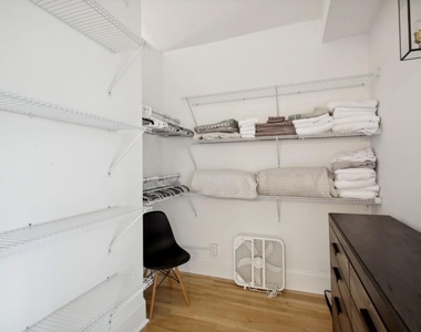 1720 Flagler Avenue Ne - Photo Thumbnail 14