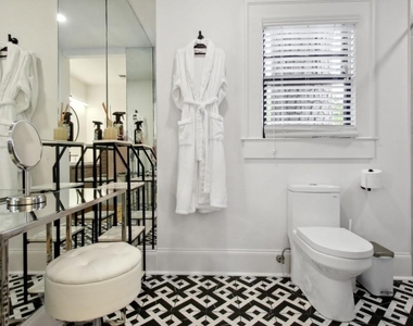 1720 Flagler Avenue Ne - Photo Thumbnail 16