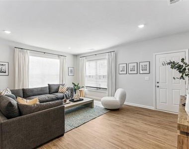 4005 Sunfish Lane - Photo Thumbnail 15