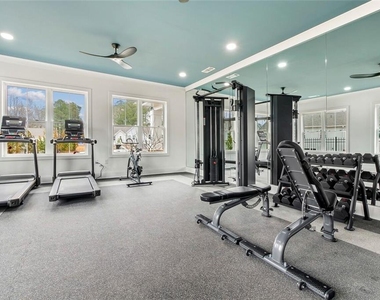 4005 Sunfish Lane - Photo Thumbnail 6