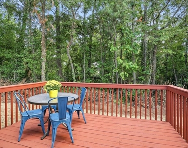 859 Springchase Drive - Photo Thumbnail 25