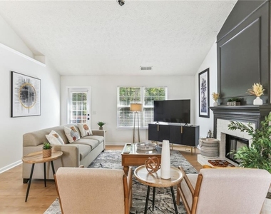 859 Springchase Drive - Photo Thumbnail 5