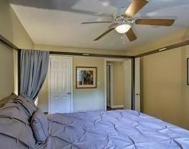 841 Artwood Road Ne - Photo Thumbnail 9