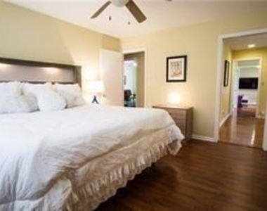 841 Artwood Road Ne - Photo Thumbnail 3