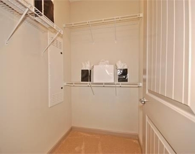 9000 Beaver Creek Road - Photo Thumbnail 18