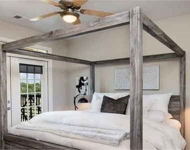 9000 Beaver Creek Road - Photo Thumbnail 12
