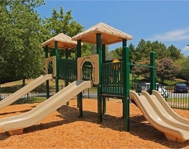 3920 Club Drive - Photo Thumbnail 19