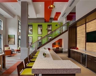 641 North Avenue Ne - Photo Thumbnail 23