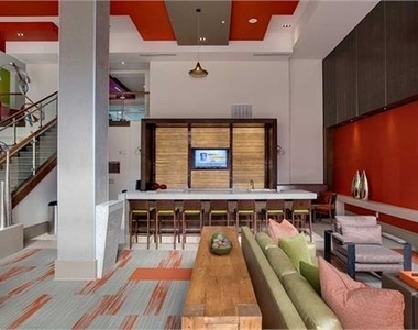 641 North Avenue Ne - Photo Thumbnail 24
