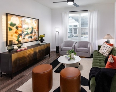 5617 Oakley Industrial Boulevard - Photo Thumbnail 17