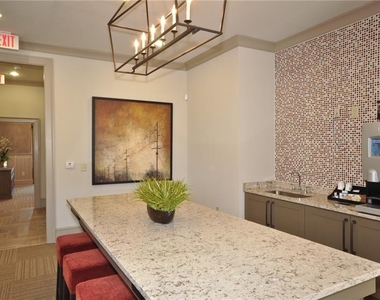 1796 Satellite Boulevard - Photo Thumbnail 26