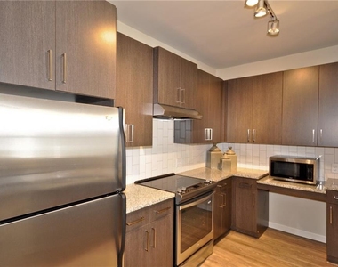 1796 Satellite Boulevard - Photo Thumbnail 1