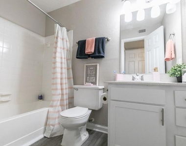 300 Deering Road - Photo Thumbnail 3