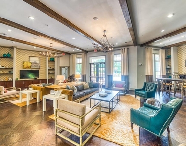 11000 Lakefield Drive - Photo Thumbnail 8
