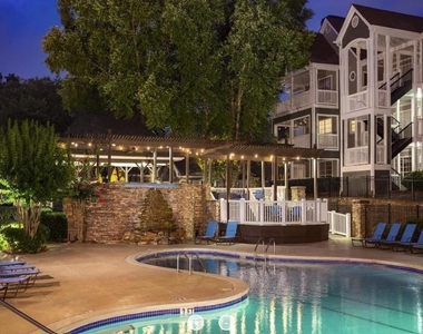 9700 Medlock Crossing Parkway - Photo Thumbnail 10