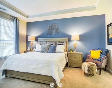 9700 Medlock Crossing Parkway - Photo Thumbnail 3