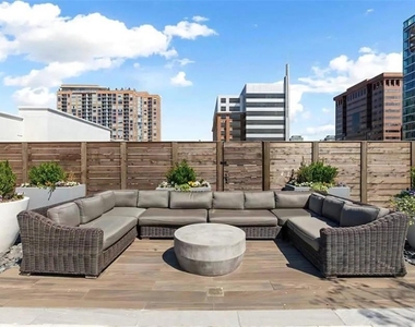 1010 W Peachtree Street Nw - Photo Thumbnail 28