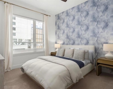1010 W Peachtree Street Nw - Photo Thumbnail 6