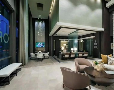 1010 W Peachtree Street Nw - Photo Thumbnail 26