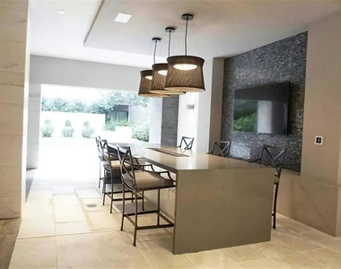 1010 W Peachtree Street Nw - Photo Thumbnail 16