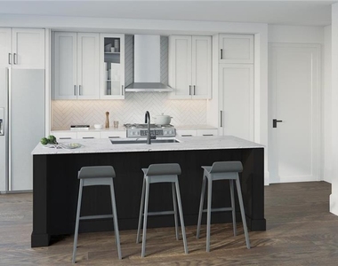 1000 Park Avenue Ne - Photo Thumbnail 2
