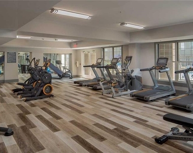 960 E Paces Ferry Road - Photo Thumbnail 16