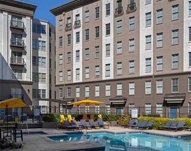 960 E Paces Ferry Road - Photo Thumbnail 22