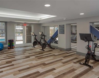 960 E Paces Ferry Road - Photo Thumbnail 17