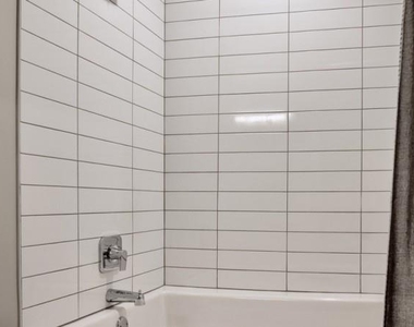 800 Galleria Parkway - Photo Thumbnail 9