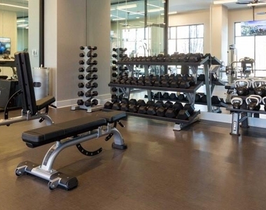 800 Galleria Parkway - Photo Thumbnail 31