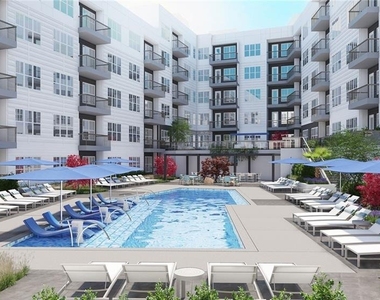 800 Galleria Parkway - Photo Thumbnail 32
