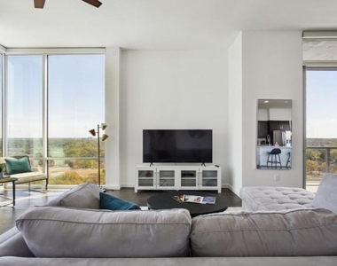 205 12th Street - Photo Thumbnail 1