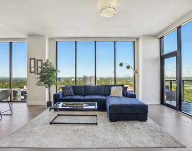 1400 W Peachtree Street - Photo Thumbnail 4