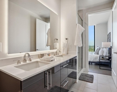 1400 W Peachtree Street - Photo Thumbnail 16