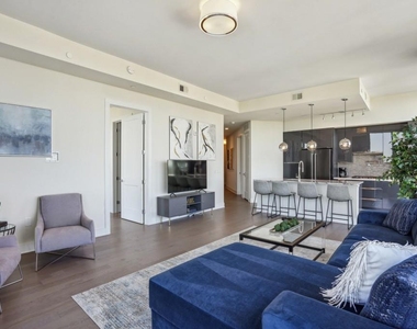 1400 W Peachtree Street - Photo Thumbnail 3